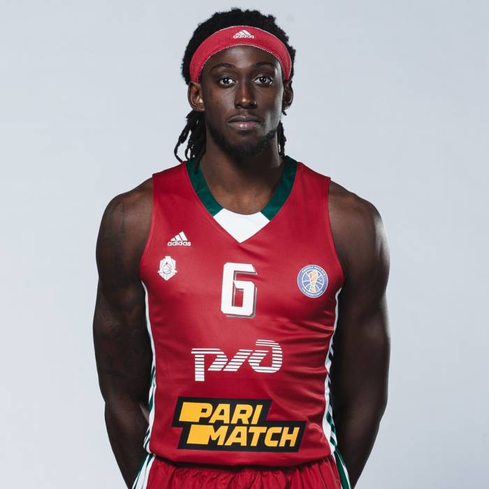 Foto di Johnathan Motley, stagione 2021-2022