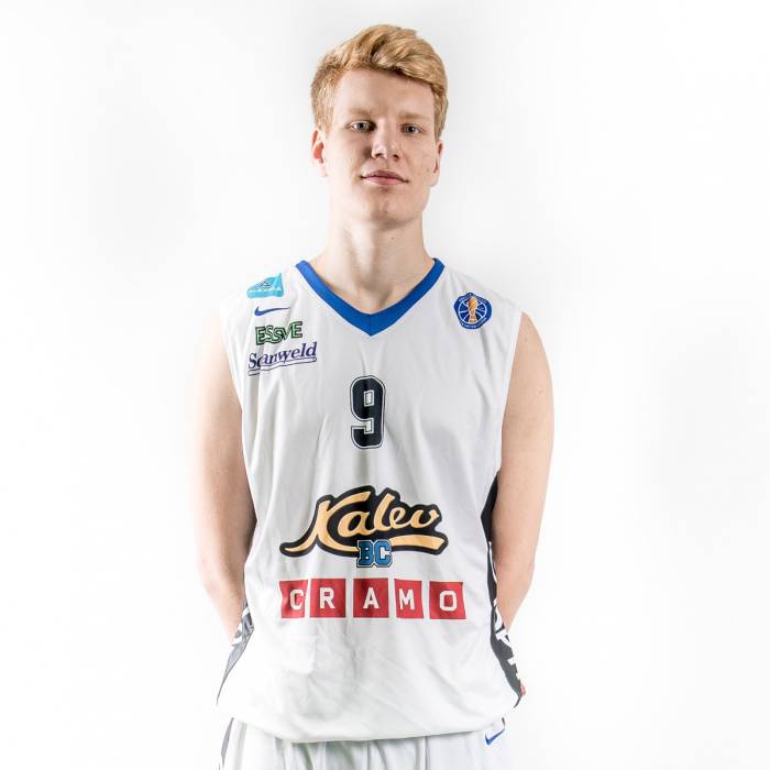 Photo of Matthias Tass, 2017-2018 season