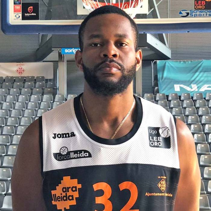 Photo de Shaquille Cleare, saison 2018-2019