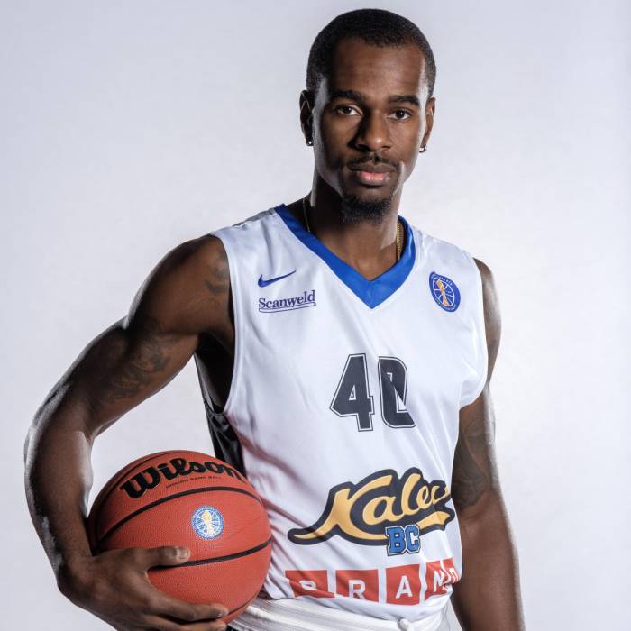 Photo of Chavaughn Lewis, 2018-2019 season