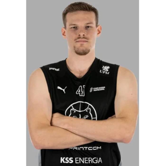 Photo of Ilmari Toikkanen, 2021-2022 season