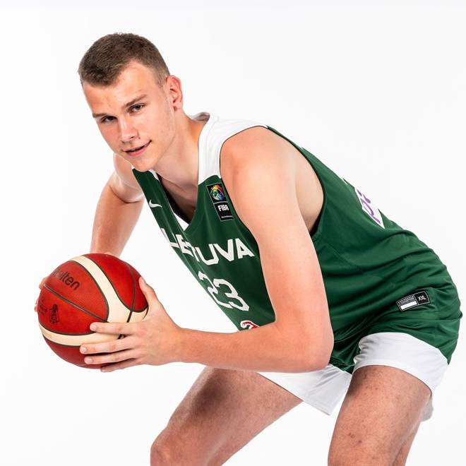 Foto de Aleksas Bieliauskas, temporada 2022-2023