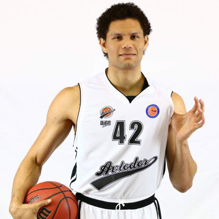 Photo of Michael Carrera, 2016-2017 season