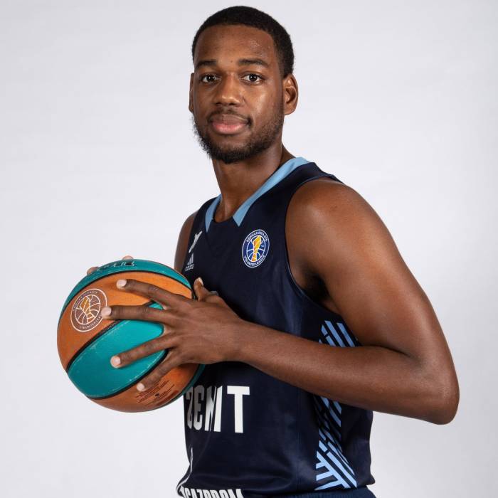 Foto de Jordan Loyd, temporada 2021-2022