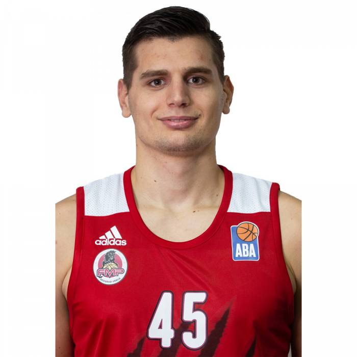 Foto de Stefan Djordjevic, temporada 2020-2021