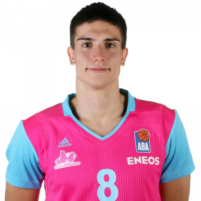 Foto de Nikola Miskovic, temporada 2018-2019