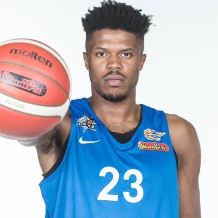 Foto de Justin Patton, temporada 2021-2022