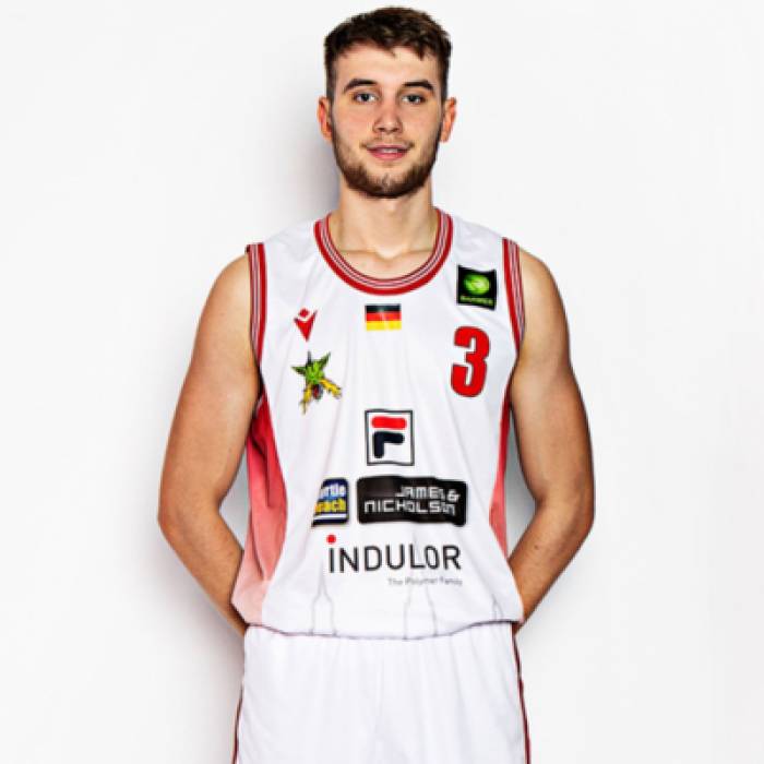 Photo of Daniel Zdravevski, 2021-2022 season