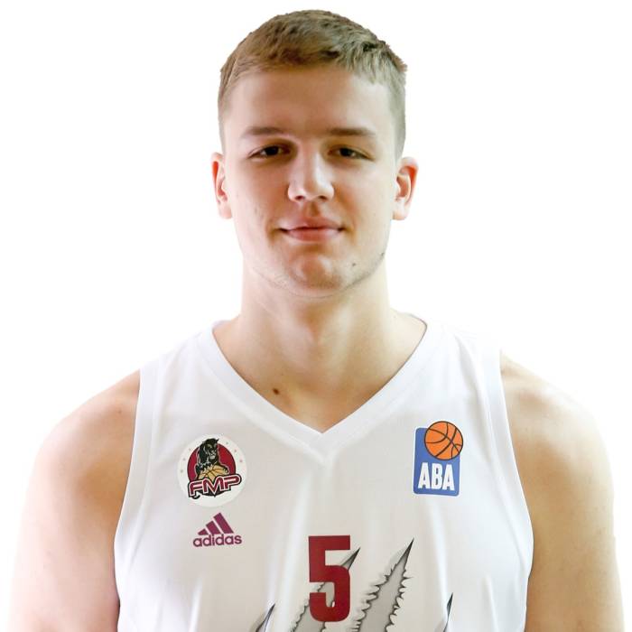 Foto de Marko Pavicevic, temporada 2021-2022