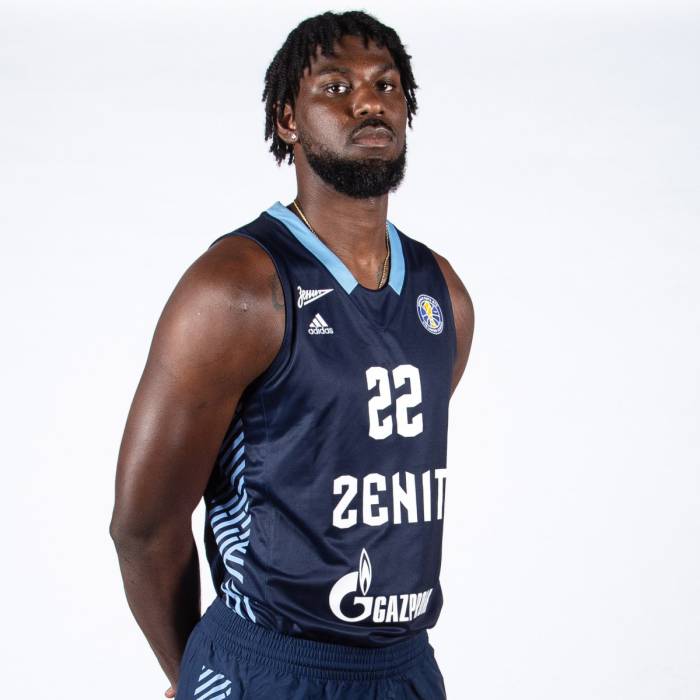 Foto de Alex Poythress, temporada 2021-2022