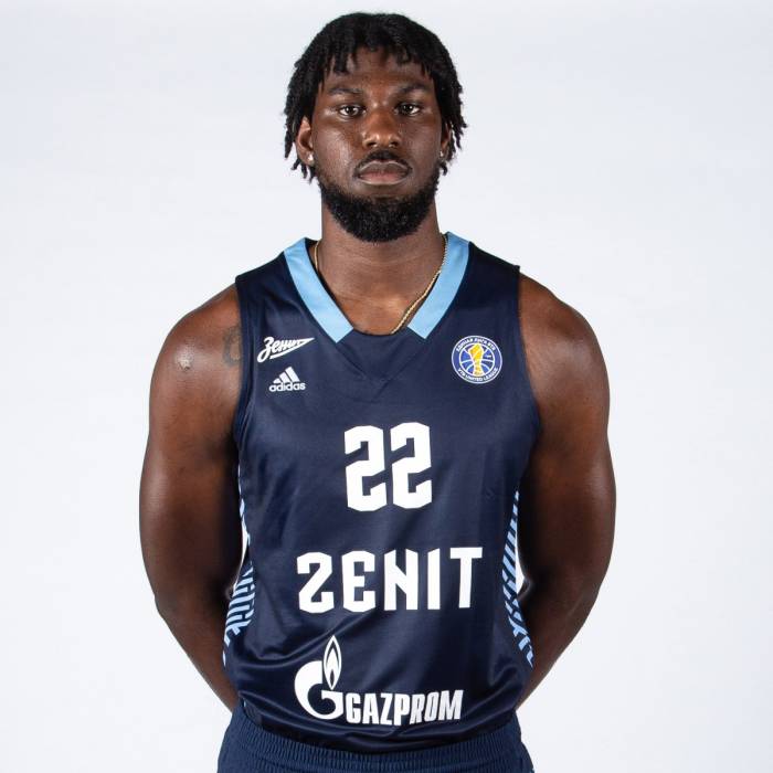 Foto de Alex Poythress, temporada 2021-2022