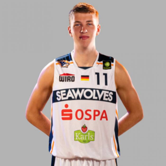 Photo of Nicolas Buchholz, 2019-2020 season