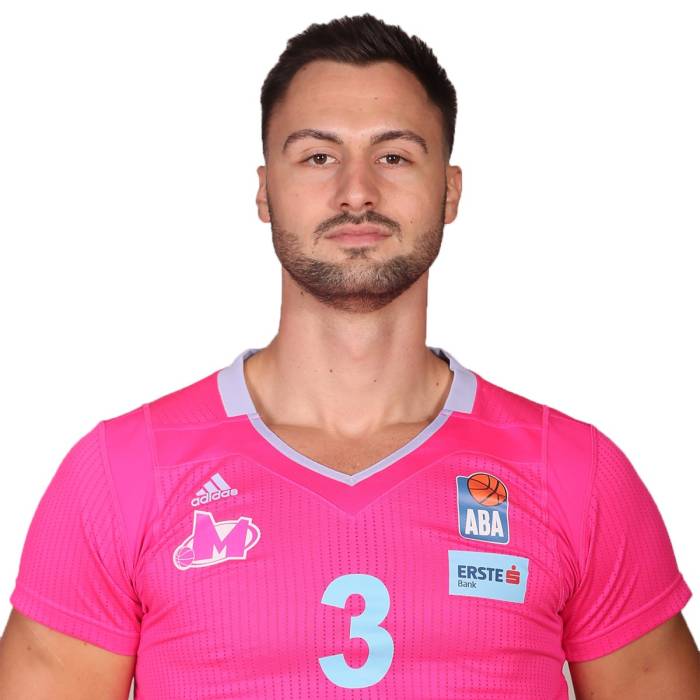 Photo de Mladen Vujic, saison 2021-2022