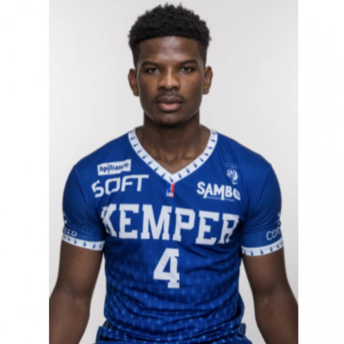 Photo de Junior Etou, saison 2020-2021