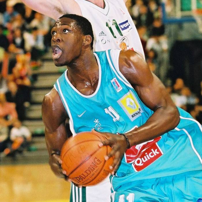 Foto de Florent Pietrus, temporada 2003-2004