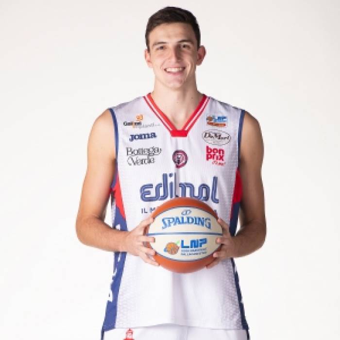 Photo of Luca Vincini, 2021-2022 season