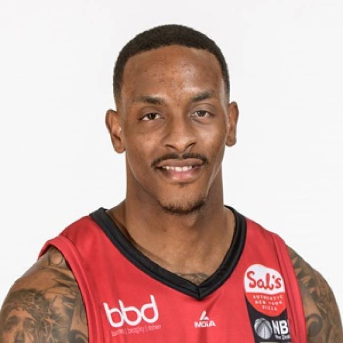 Foto de Deshon Taylor, temporada 2020-2021