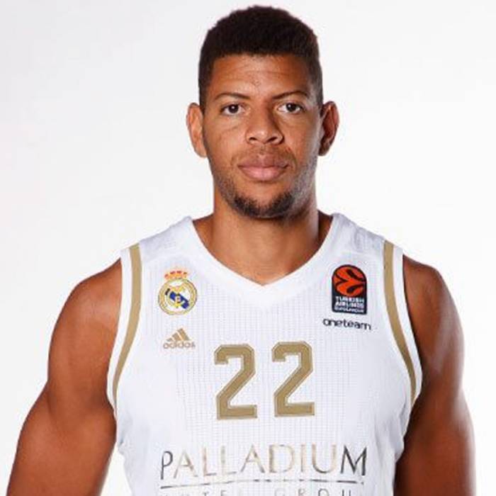 Foto de Walter Tavares, temporada 2019-2020