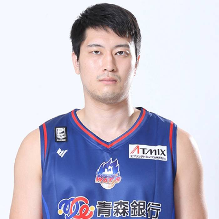 Foto de Hiroki Usui, temporada 2021-2022