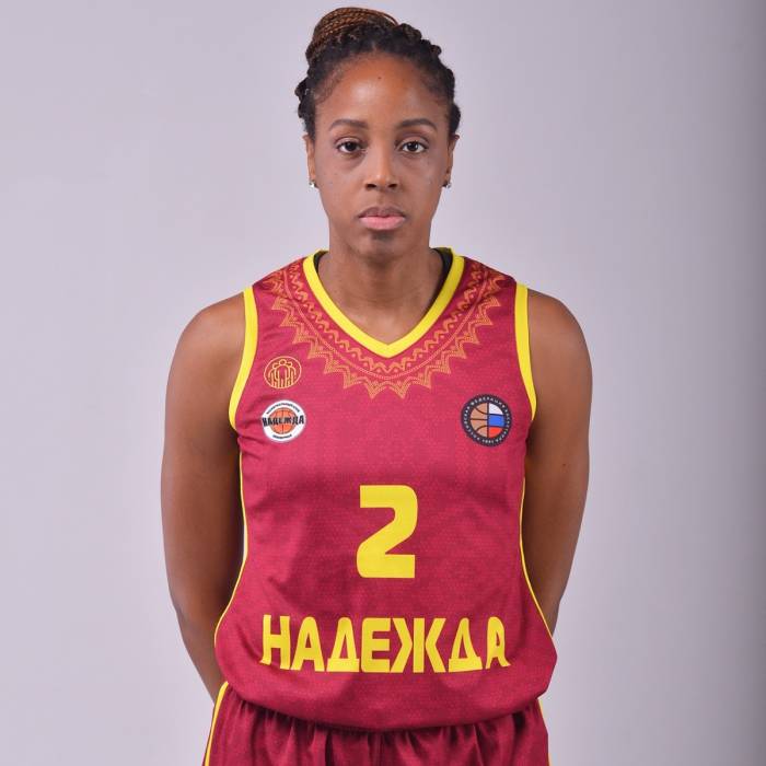 Photo of Adaora Elonu, 2021-2022 season