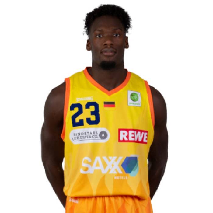 Photo of Melkisedek Moreaux, 2021-2022 season