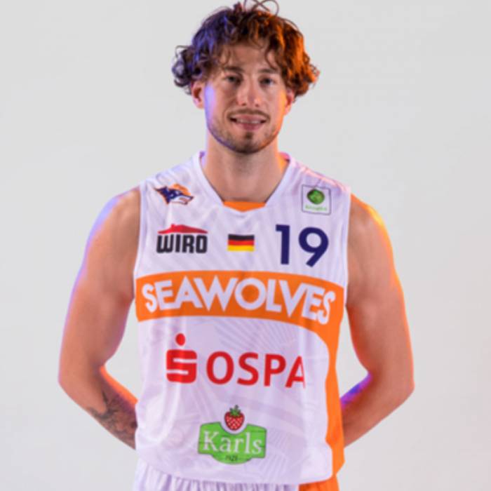 Foto de Sid-Marlon Theis, temporada 2020-2021