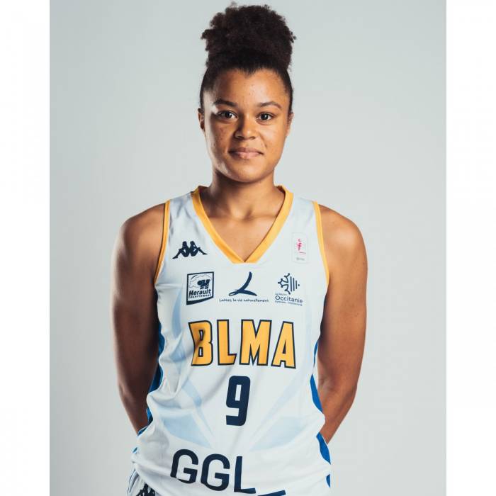 Photo of Elyah Kiavi, 2021-2022 season