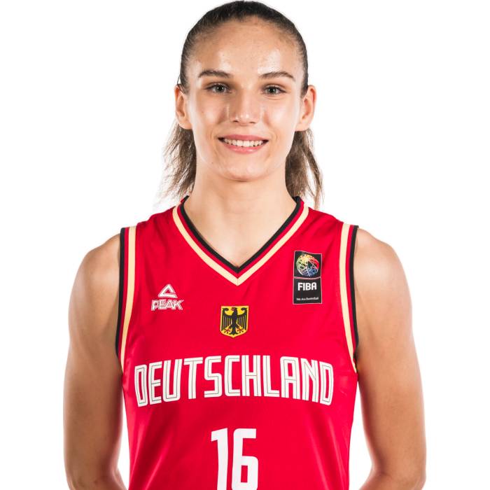 Photo of Clara Bielefeld, 2024-2025 season