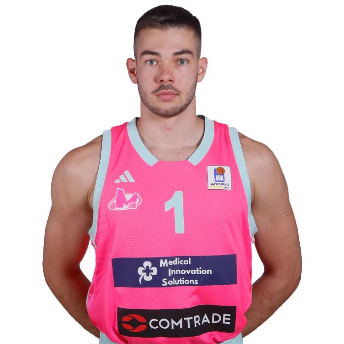 Photo de Luka Paunovic, saison 2023-2024