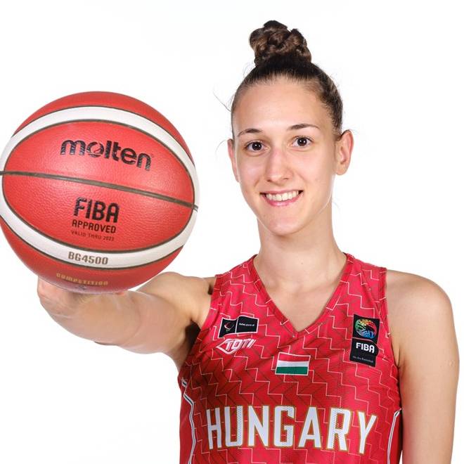 Photo of Eszter Madar, 2022-2023 season